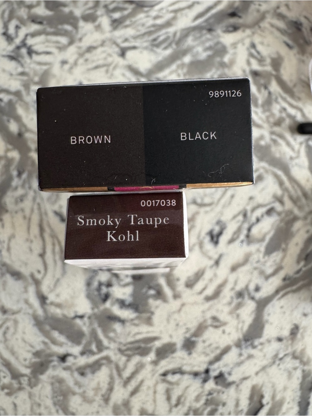 Laura Geller Teal & Pink Eyeshadow Palette and Mascara Set - Picture 12 of 13